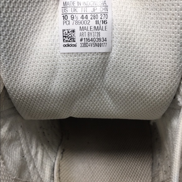 Mint and white adidas mids - Picture 4 of 4